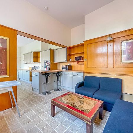 *Rf9Bc* For Your Most Relaxed & Cosy Stay + Free Parking + Free Fast Wifi * Leeds  Dış mekan fotoğraf