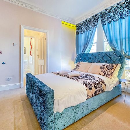 *Rf9Bc* For Your Most Relaxed & Cosy Stay + Free Parking + Free Fast Wifi * Leeds  Dış mekan fotoğraf