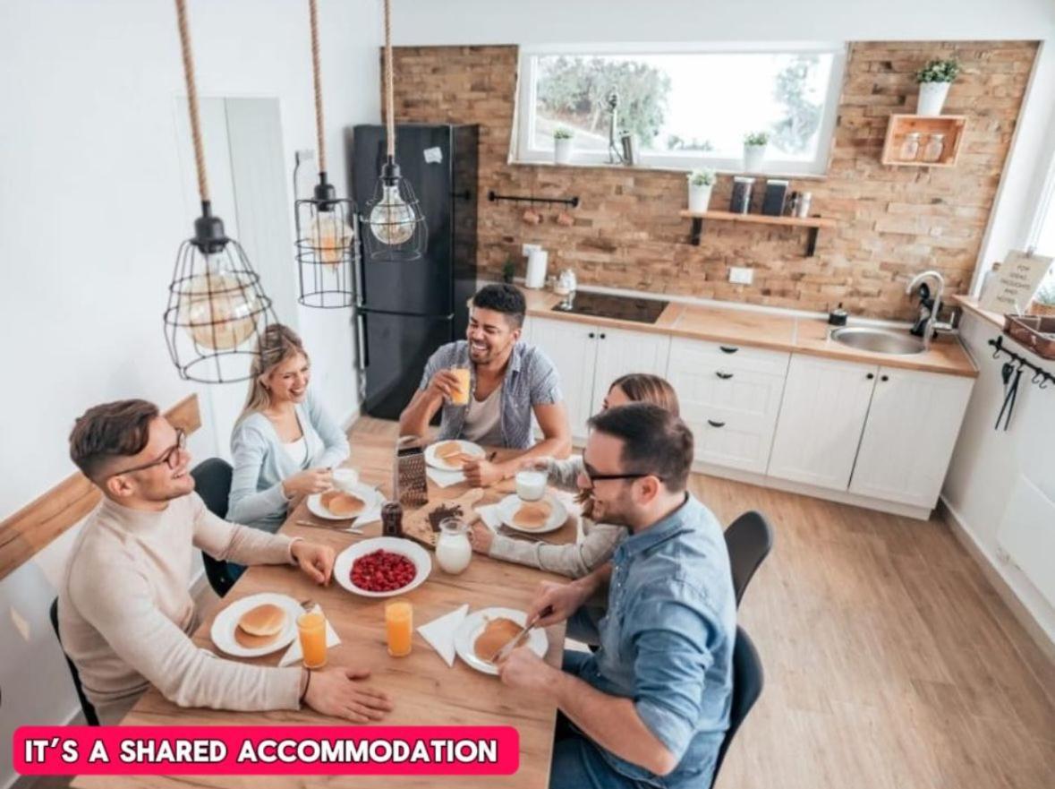 *Rf9Bc* For Your Most Relaxed & Cosy Stay + Free Parking + Free Fast Wifi * Leeds  Dış mekan fotoğraf