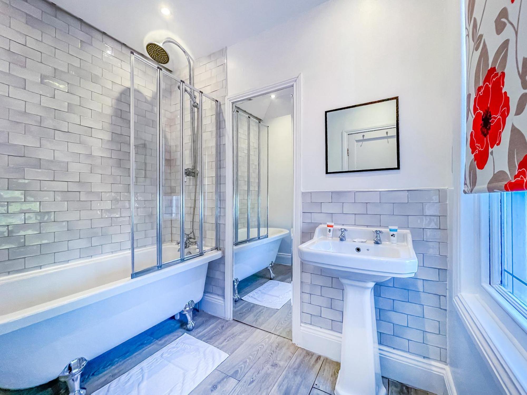 *Rf9Bc* For Your Most Relaxed & Cosy Stay + Free Parking + Free Fast Wifi * Leeds  Dış mekan fotoğraf